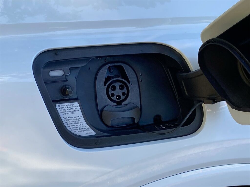 2023 Audi Q4 e-tron Premium Plus Miramar FL