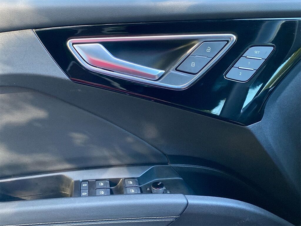 2023 Audi Q4 e-tron Premium Plus Miramar FL