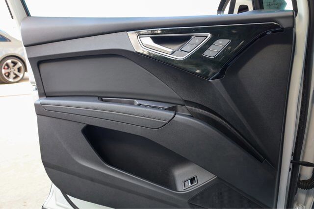 2023 Audi Q4 e-tron Premium Plus  Selma TX