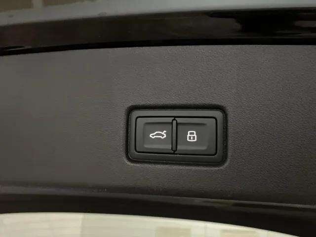 2023 Audi Q4 e-tron Prestige quattro Dallas TX