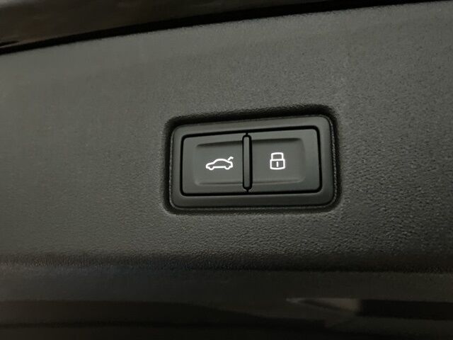 2023 Audi Q4 e-tron Prestige quattro Dallas TX