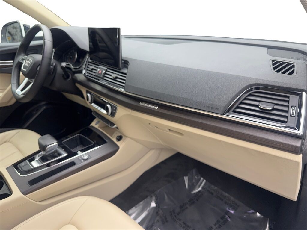 2023 Audi Q5 40 Premium CAM,PANO,HTD STS,BLIND SPOT,19&quot; WLS Irving TX