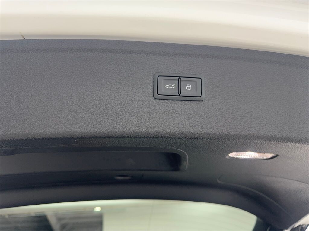 2023 Audi Q5 40 Premium CAM,PANO,HTD STS,BLIND SPOT,19&quot; WLS Irving TX