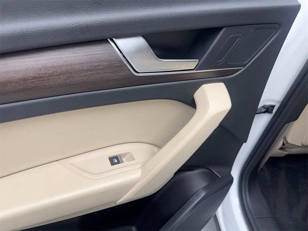 2023 Audi Q5 40 Premium CAM,PANO,HTD STS,BLIND SPOT,19&quot; WLS Irving TX