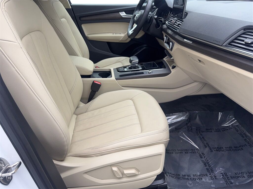2023 Audi Q5 40 Premium CAM,PANO,HTD STS,BLIND SPOT,19&quot; WLS Irving TX