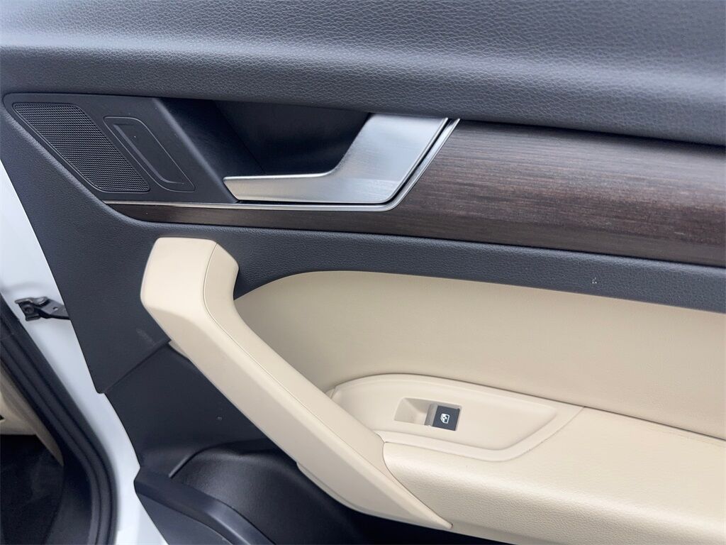2023 Audi Q5 40 Premium CAM,PANO,HTD STS,BLIND SPOT,19&quot; WLS Irving TX