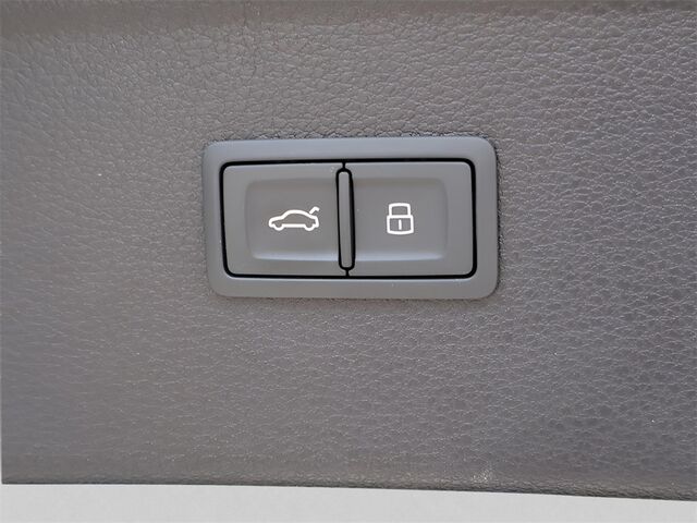 2023 Audi Q5 40 Premium Plus Oshkosh WI 2023 Audi Q5 40 Premium Plus Oshkosh WI