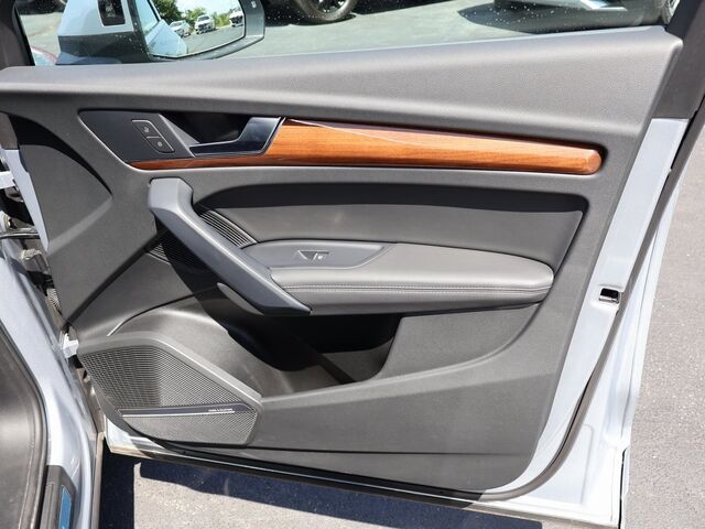 2023 Audi Q5 40 Premium Plus Oshkosh WI 2023 Audi Q5 40 Premium Plus Oshkosh WI