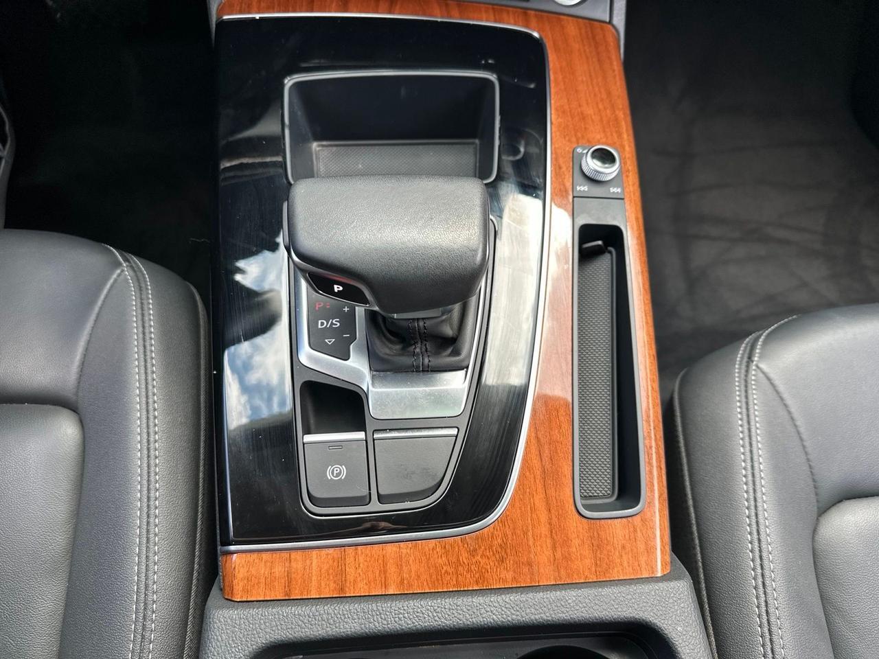 2023 Audi Q5 40 Premium Chantilly VA