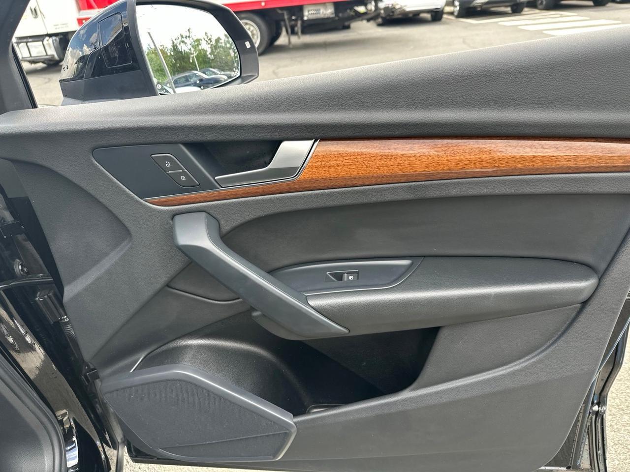 2023 Audi Q5 40 Premium Chantilly VA