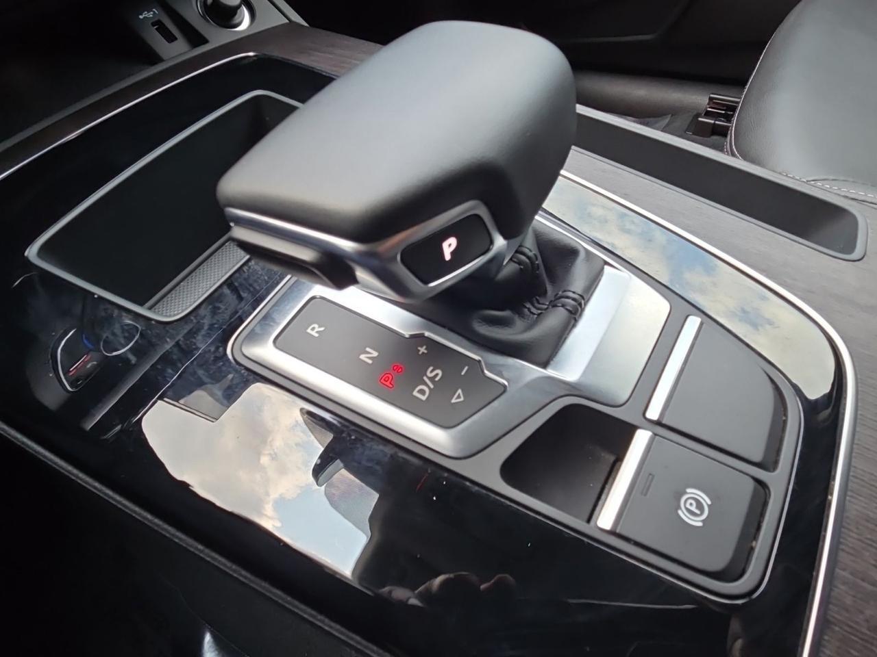 2023 Audi Q5 40 Premium Waldorf MD