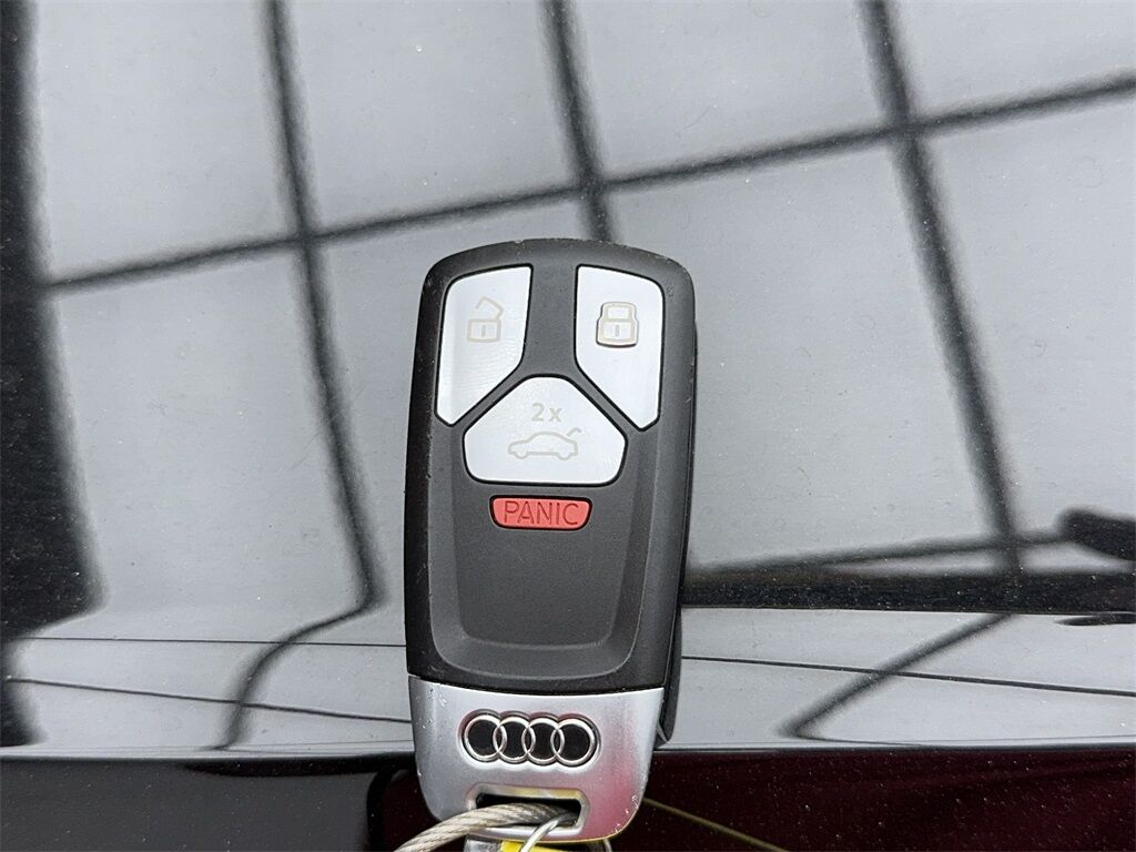 2023 Audi Q5 45 S line Premium CAM,PANO,HTD STS,BLIND SPOT,19&quot; Plano TX