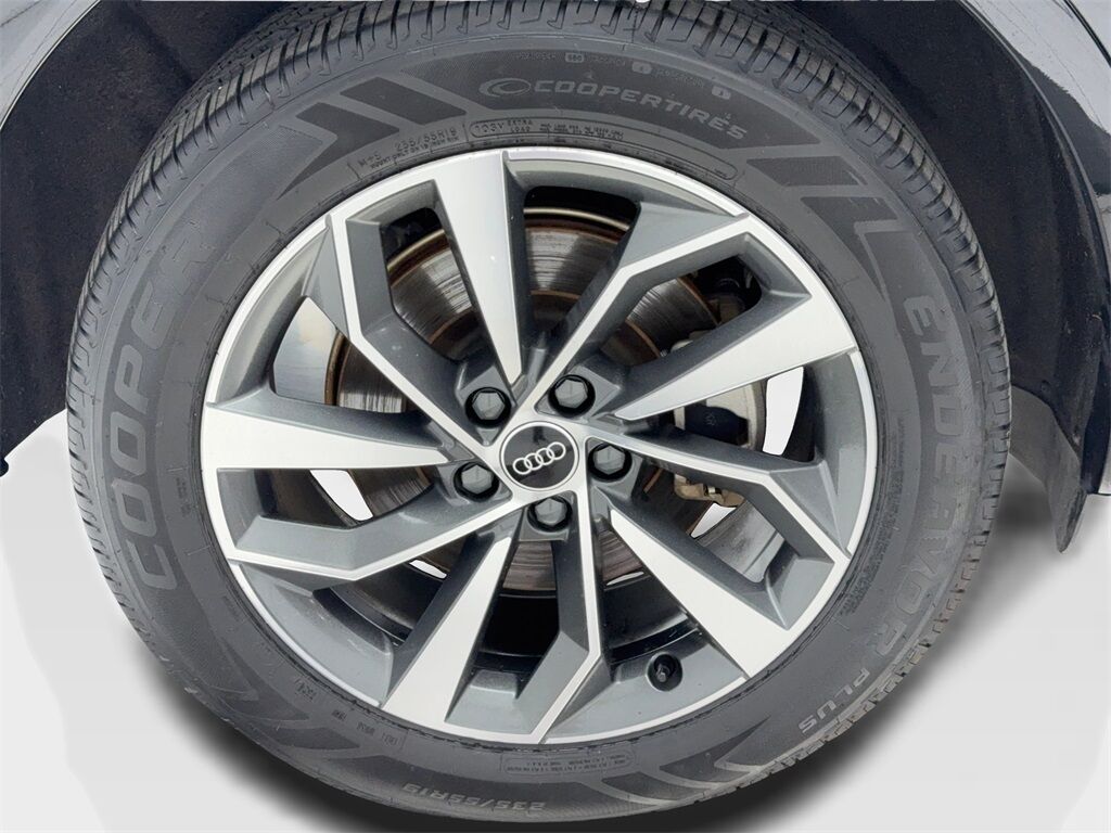 2023 Audi Q5 45 S line Premium CAM,PANO,HTD STS,BLIND SPOT,19&quot; Plano TX