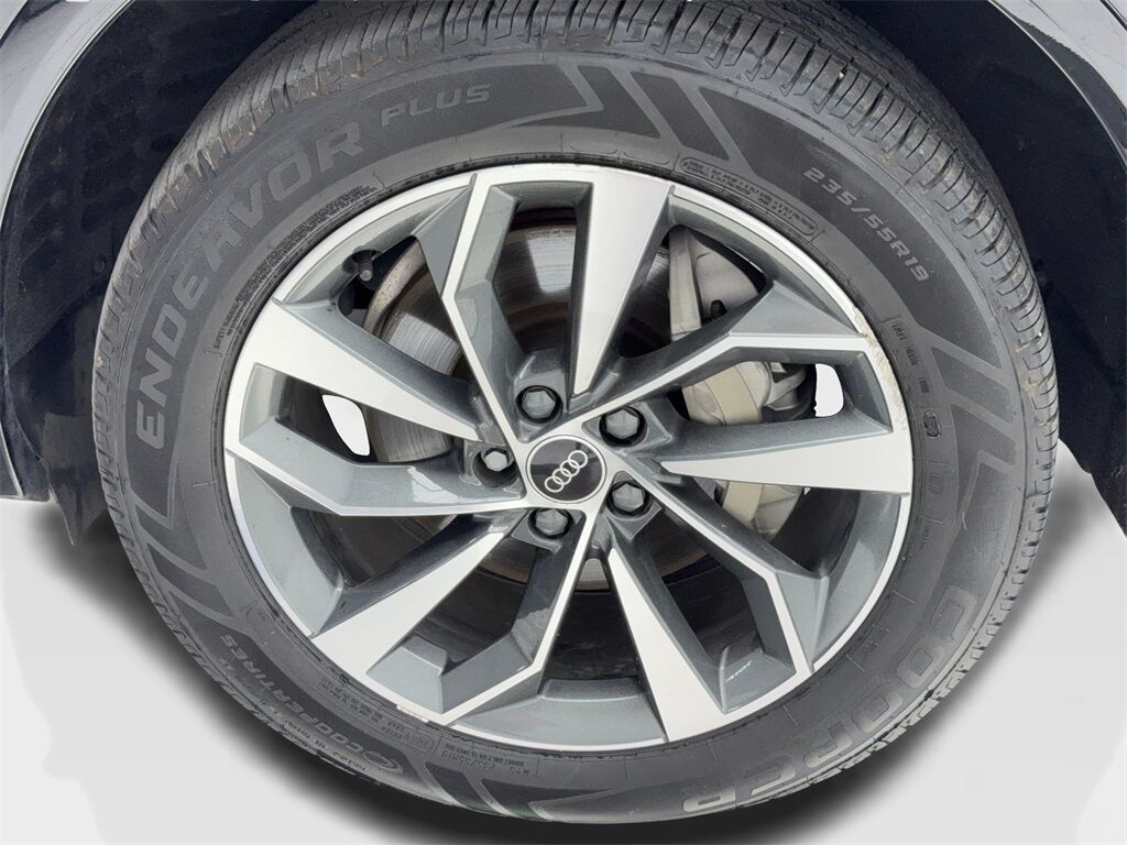 2023 Audi Q5 45 S line Premium CAM,PANO,HTD STS,BLIND SPOT,19&quot; Plano TX