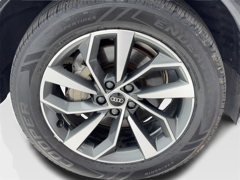 2023 Audi Q5 45 S line Premium CAM,PANO,HTD STS,BLIND SPOT,19&quot; Plano TX
