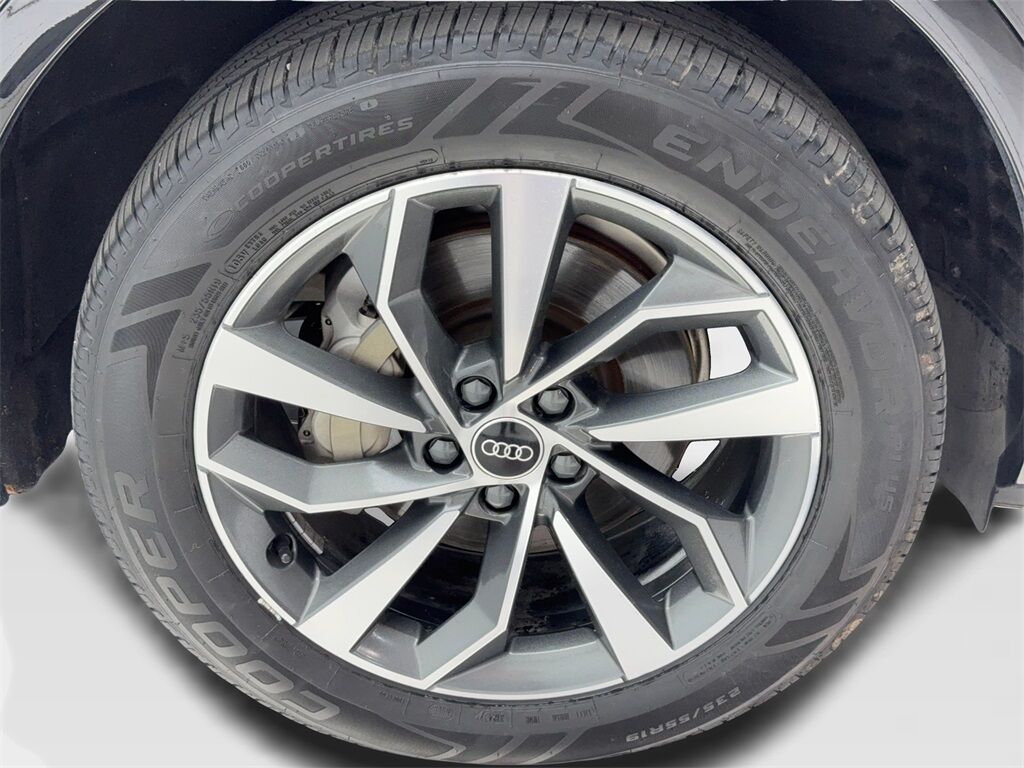 2023 Audi Q5 45 S line Premium CAM,PANO,HTD STS,BLIND SPOT,19&quot; Plano TX