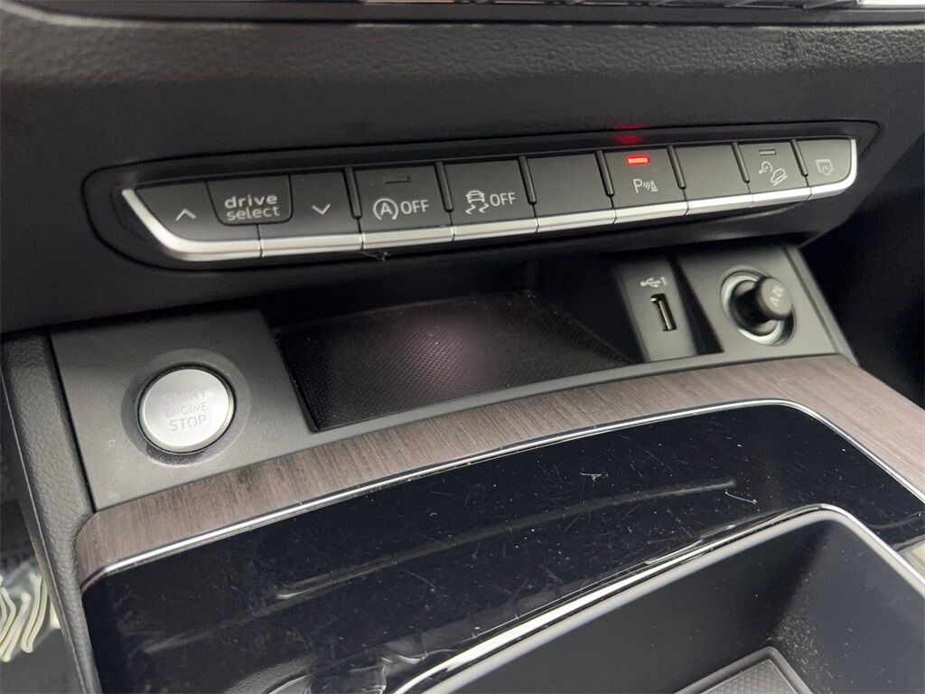 2023 Audi Q5 45 S line Premium CAM,PANO,HTD STS,BLIND SPOT,19&quot; Irving TX