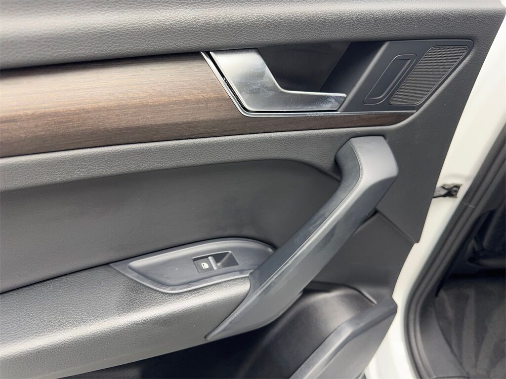 2023 Audi Q5 45 S line Premium CAM,PANO,HTD STS,BLIND SPOT,19&quot; Irving TX