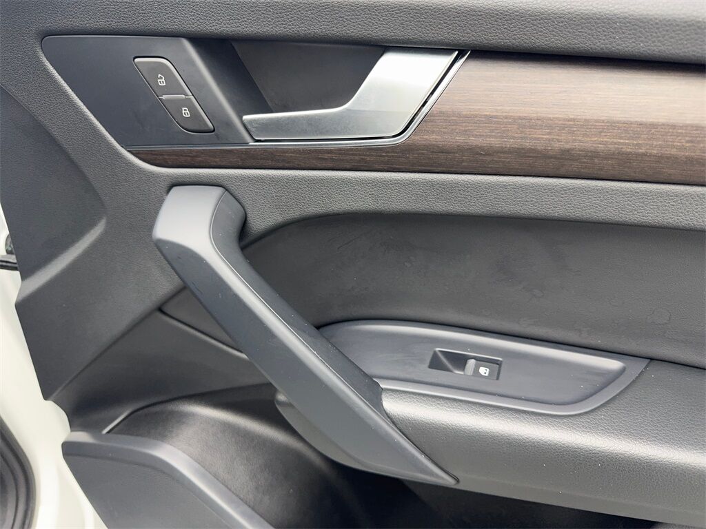 2023 Audi Q5 45 S line Premium CAM,PANO,HTD STS,BLIND SPOT,19&quot; Irving TX