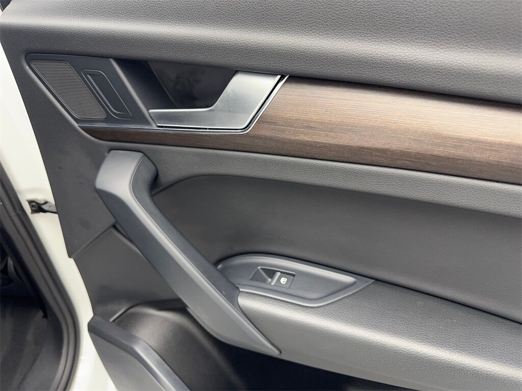 2023 Audi Q5 45 S line Premium CAM,PANO,HTD STS,BLIND SPOT,19&quot; Irving TX
