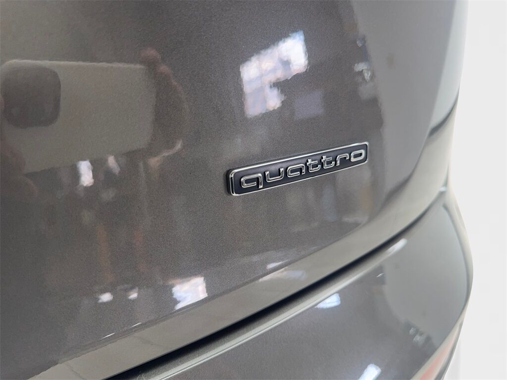2023 Audi Q5 45 S line Premium CAM,PANO,HTD STS,BLIND SPOT,20&quot; Irving TX