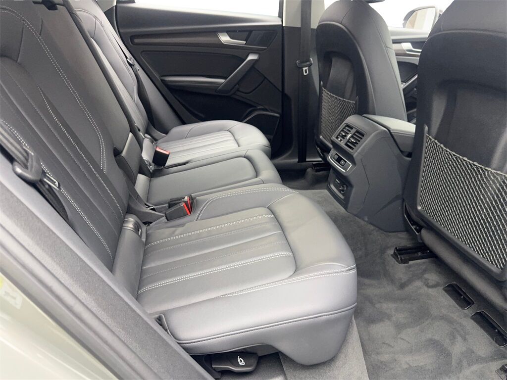 2023 Audi Q5 45 S line Premium CAM,PANO,HTD STS,BLIND SPOT,20&quot; Irving TX