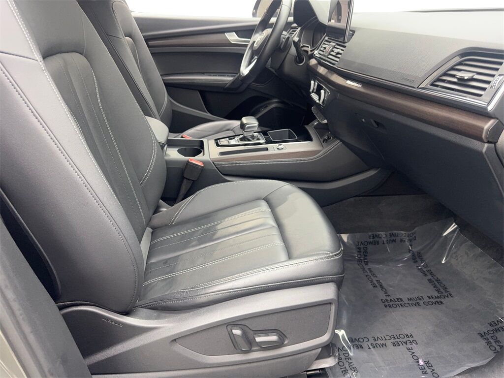 2023 Audi Q5 45 S line Premium CAM,PANO,HTD STS,BLIND SPOT,20&quot; Irving TX