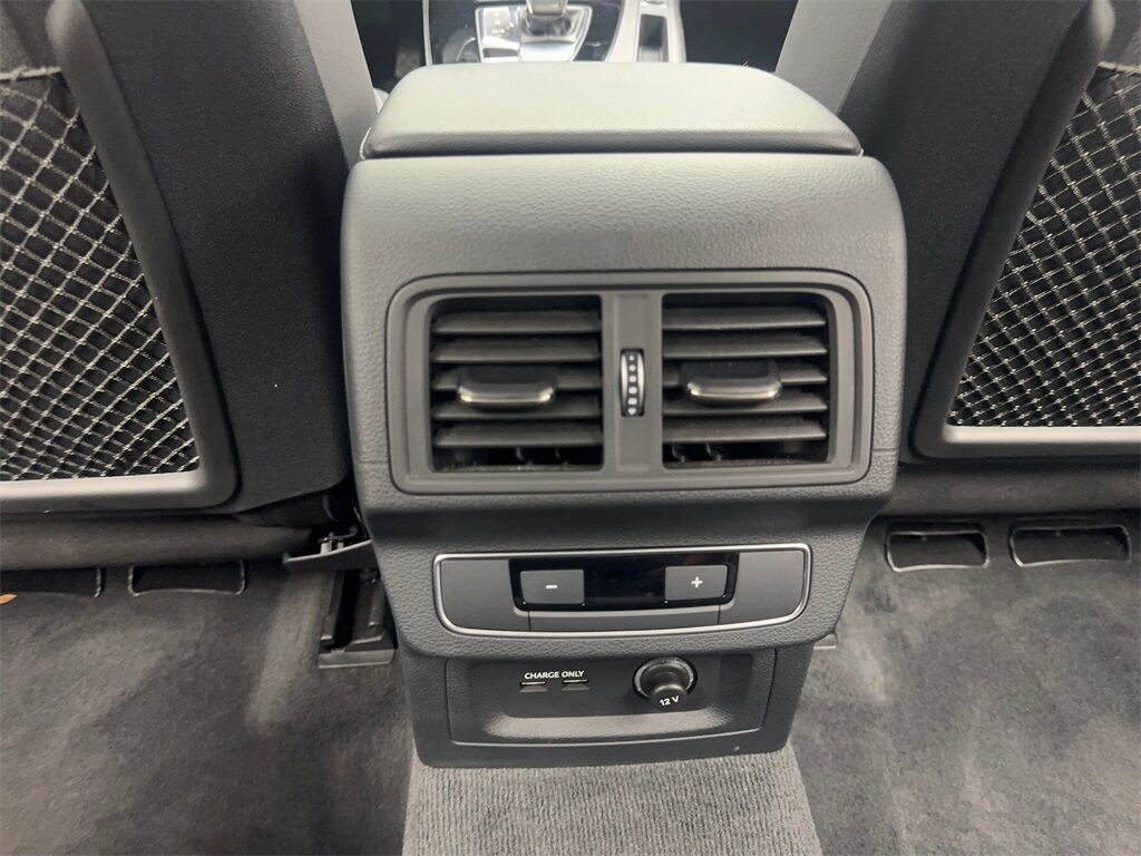 2023 Audi Q5 45 S line Premium CAM,PANO,HTD STS,BLIND SPOT,20&quot; Irving TX