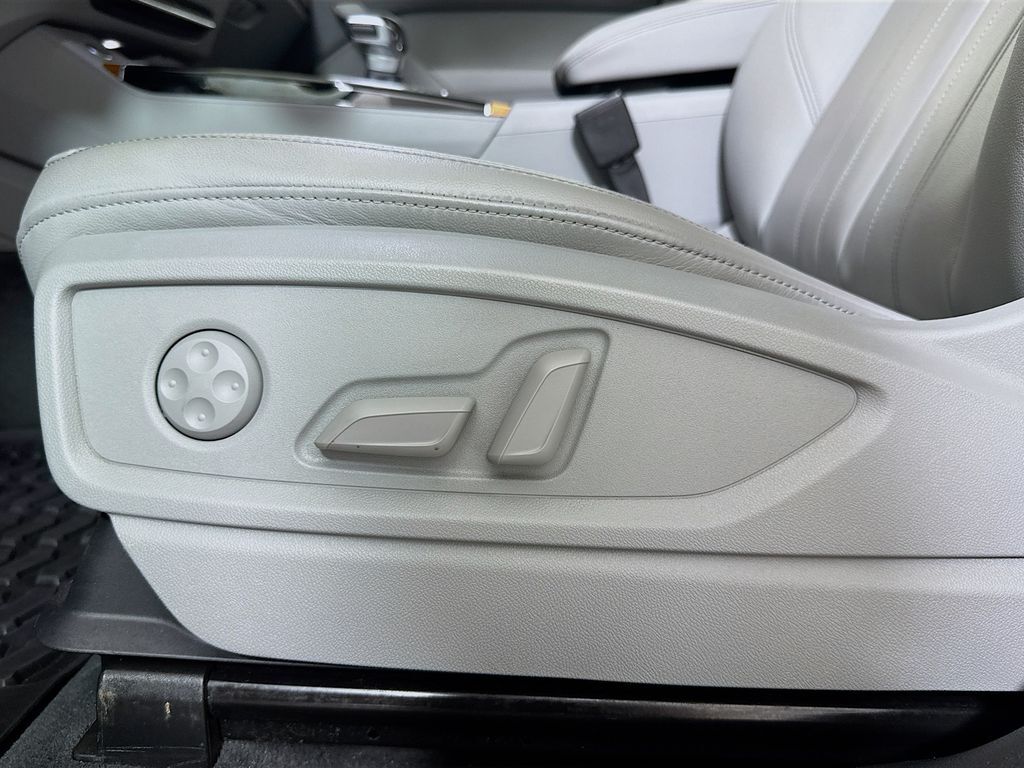2023 Audi Q5 45 S line Premium Kennewick WA