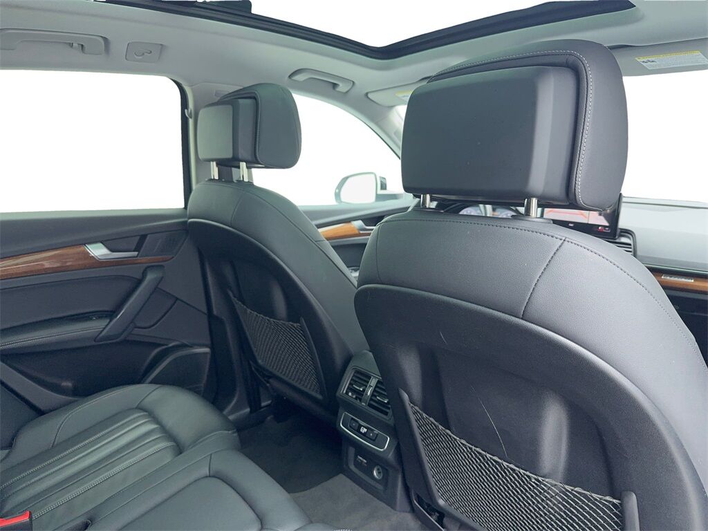 2023 Audi Q5 45 S line Premium Plus NAV,CAM,PANO,HTD STS,BLIND Plano TX