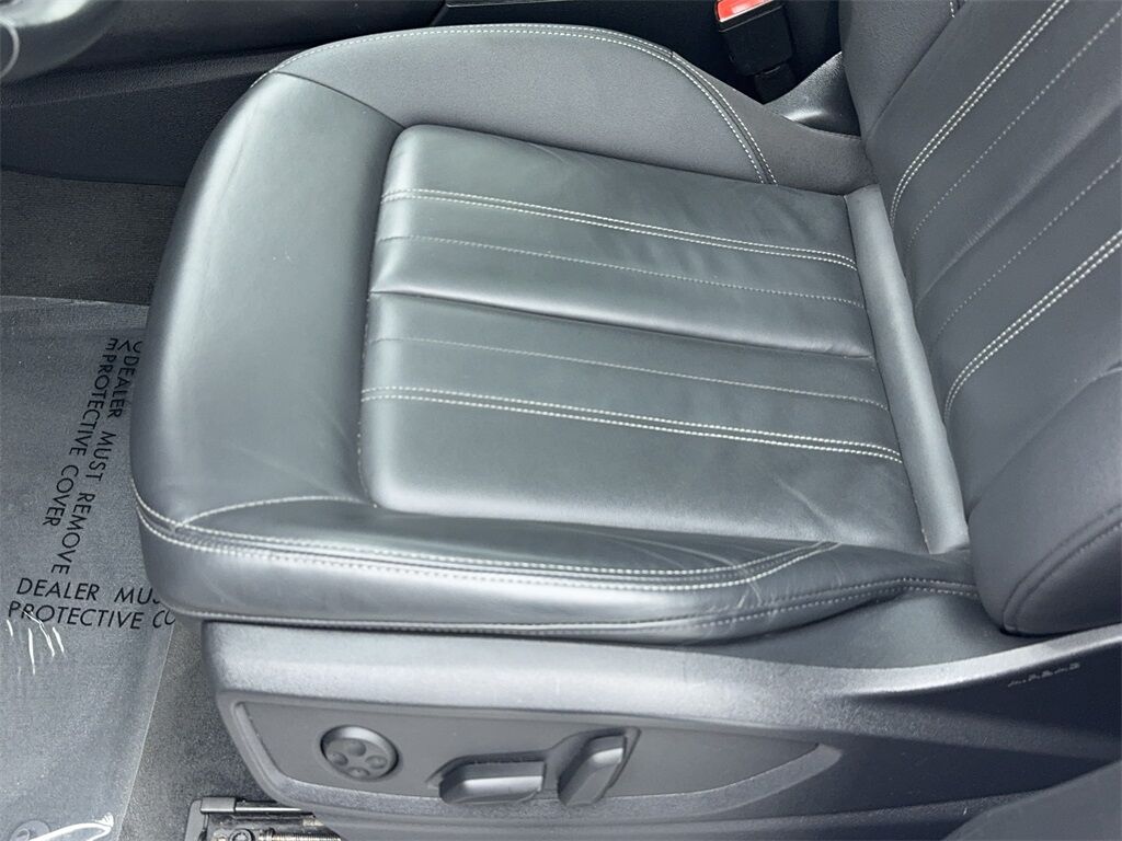 2023 Audi Q5 45 S line Premium Plus NAV,CAM,PANO,HTD STS,BLIND Plano TX