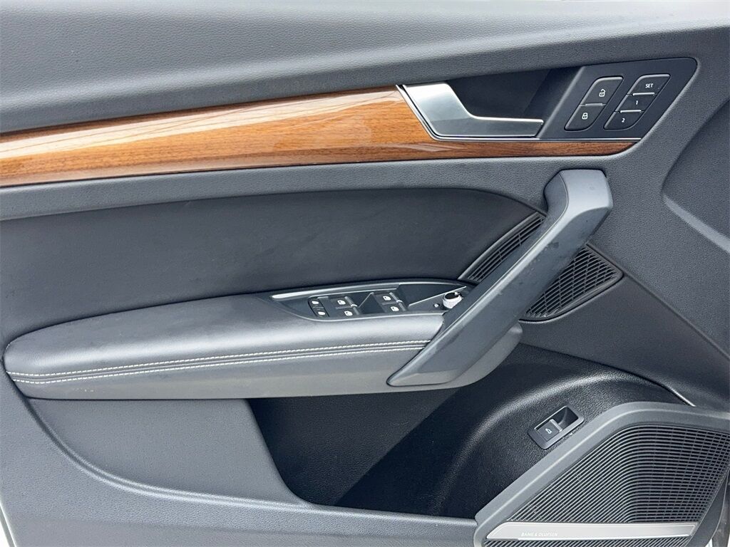 2023 Audi Q5 45 S line Premium Plus NAV,CAM,PANO,HTD STS,BLIND Plano TX