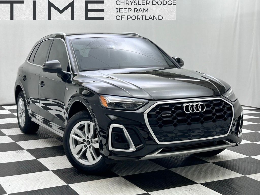2023 Audi Q5 45 S line Premium