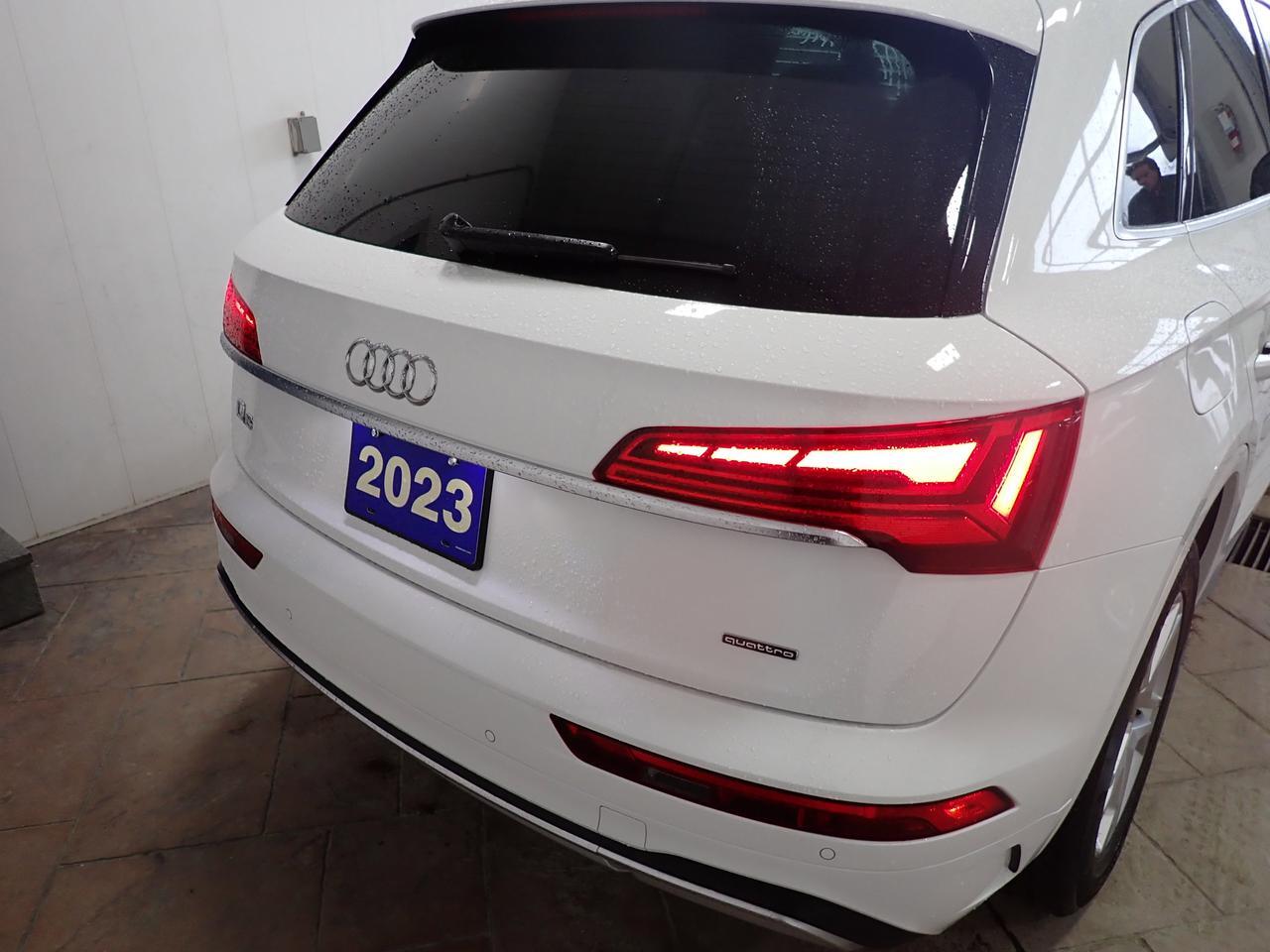 2023 Audi Q5 Komfort 4WD *HYBRID* LEATHER Listowel ON