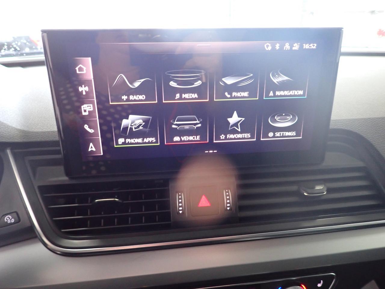 2023 Audi Q5 Komfort 4WD *HYBRID* LEATHER Listowel ON