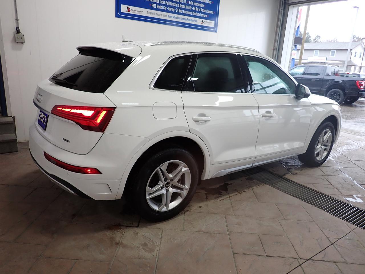 2023 Audi Q5 Komfort 4WD *HYBRID* LEATHER Listowel ON