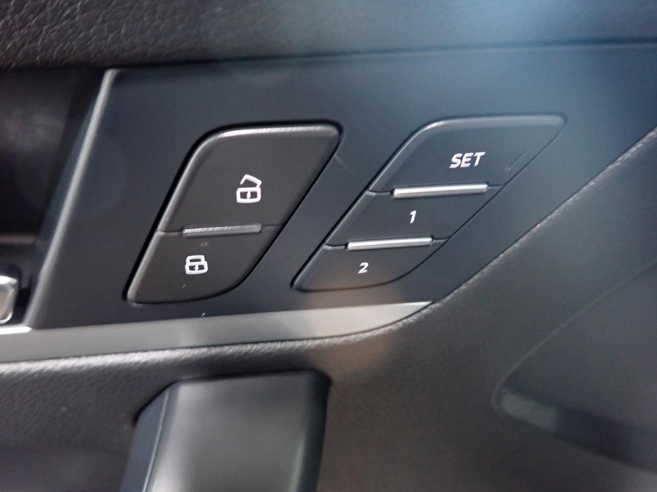 2023 Audi Q5 Komfort 4WD *HYBRID* LEATHER Listowel ON