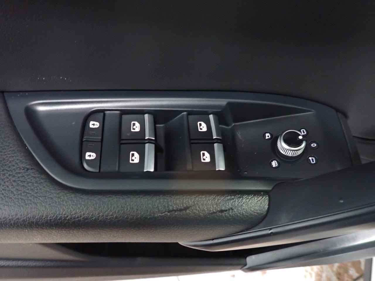 2023 Audi Q5 Komfort 4WD *HYBRID* LEATHER Listowel ON