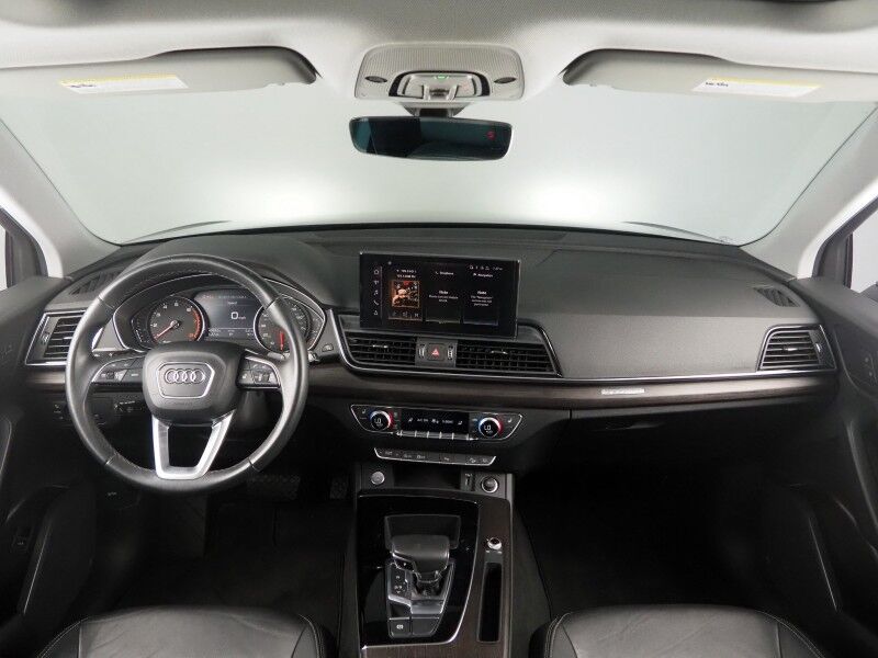 2023 Audi Q5 Premium 40 TFSI Quattro *PANORAMA MOONROOF, ADAPTIVE CRUISE, SAFETY ALERTS, BACKUP-CAMERA, COLOR TOUCHSCREEN, LEATHER, HEATED SEATS/STEERING, ADVANCED KEY, POWER LIFTGATE, 19 INCH WHEELS, APPLE CARPLAY