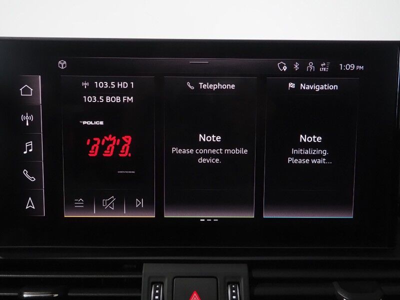 2023 Audi Q5 Premium 40 TFSI Quattro *PANORAMA MOONROOF, ADAPTIVE CRUISE, SAFETY ALERTS, BACKUP-CAMERA, COLOR TOUCHSCREEN, LEATHER, HEATED SEATS/STEERING, ADVANCED KEY, POWER LIFTGATE, 19 INCH WHEELS, APPLE CARPLAY Round Rock TX