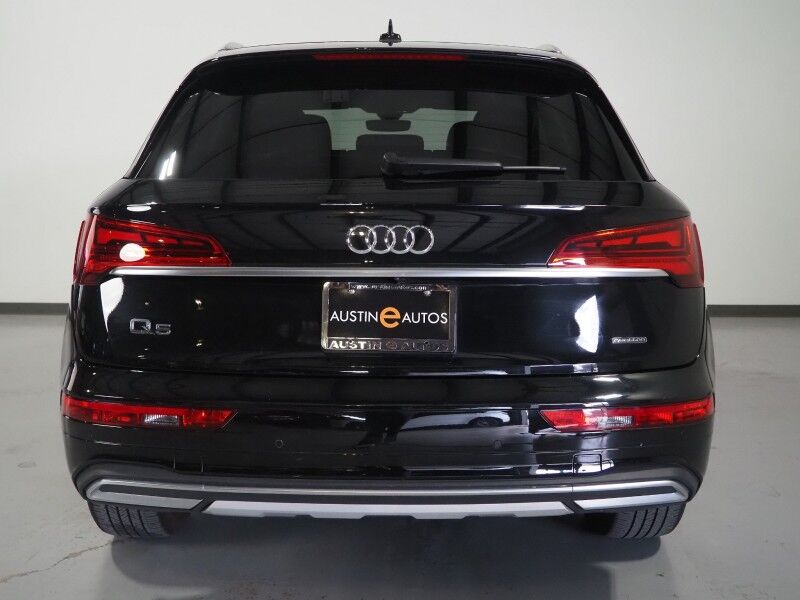 2023 Audi Q5 Premium 40 TFSI Quattro *PANORAMA MOONROOF, ADAPTIVE CRUISE, SAFETY ALERTS, BACKUP-CAMERA, COLOR TOUCHSCREEN, LEATHER, HEATED SEATS/STEERING, ADVANCED KEY, POWER LIFTGATE, 19 INCH WHEELS, APPLE CARPLAY Round Rock TX