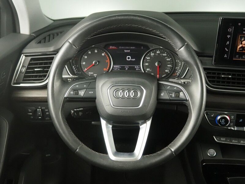 2023 Audi Q5 Premium 40 TFSI Quattro *PANORAMA MOONROOF, ADAPTIVE CRUISE, SAFETY ALERTS, BACKUP-CAMERA, COLOR TOUCHSCREEN, LEATHER, HEATED SEATS/STEERING, ADVANCED KEY, POWER LIFTGATE, 19 INCH WHEELS, APPLE CARPLAY Round Rock TX