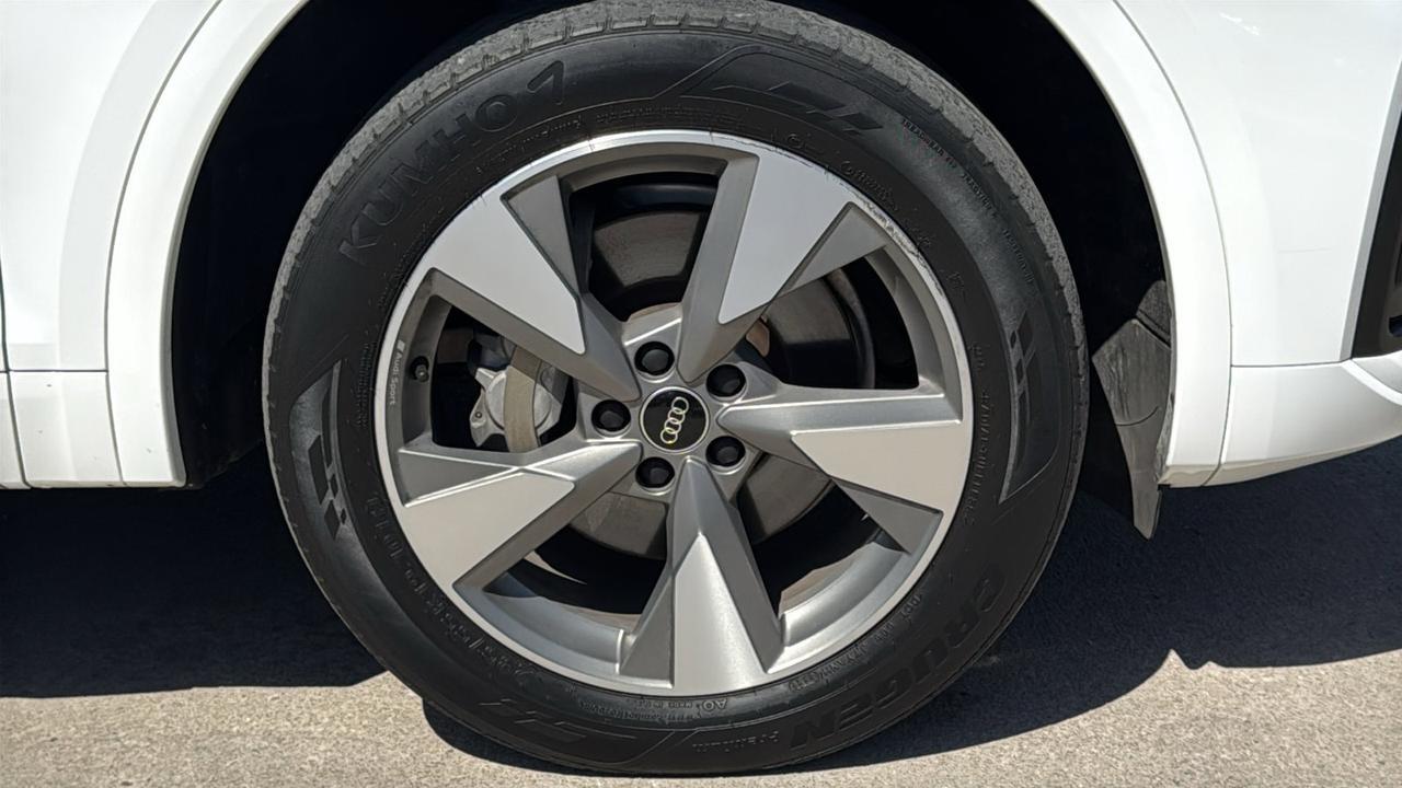 2023 Audi Q5 Premium Plus  Selma TX