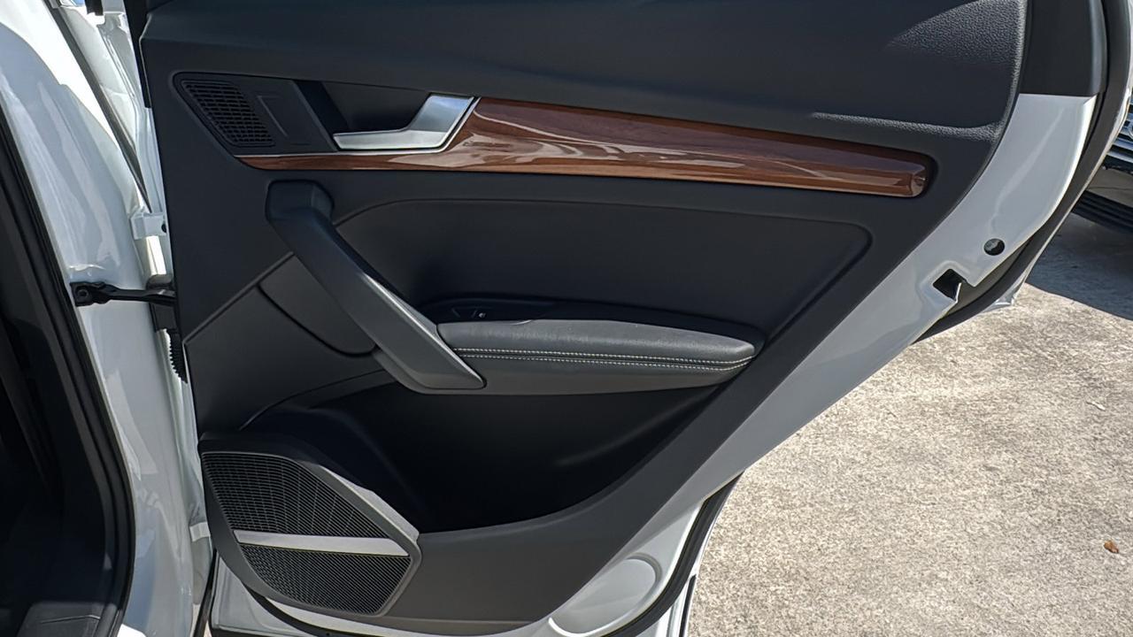 2023 Audi Q5 Premium Plus  Selma TX