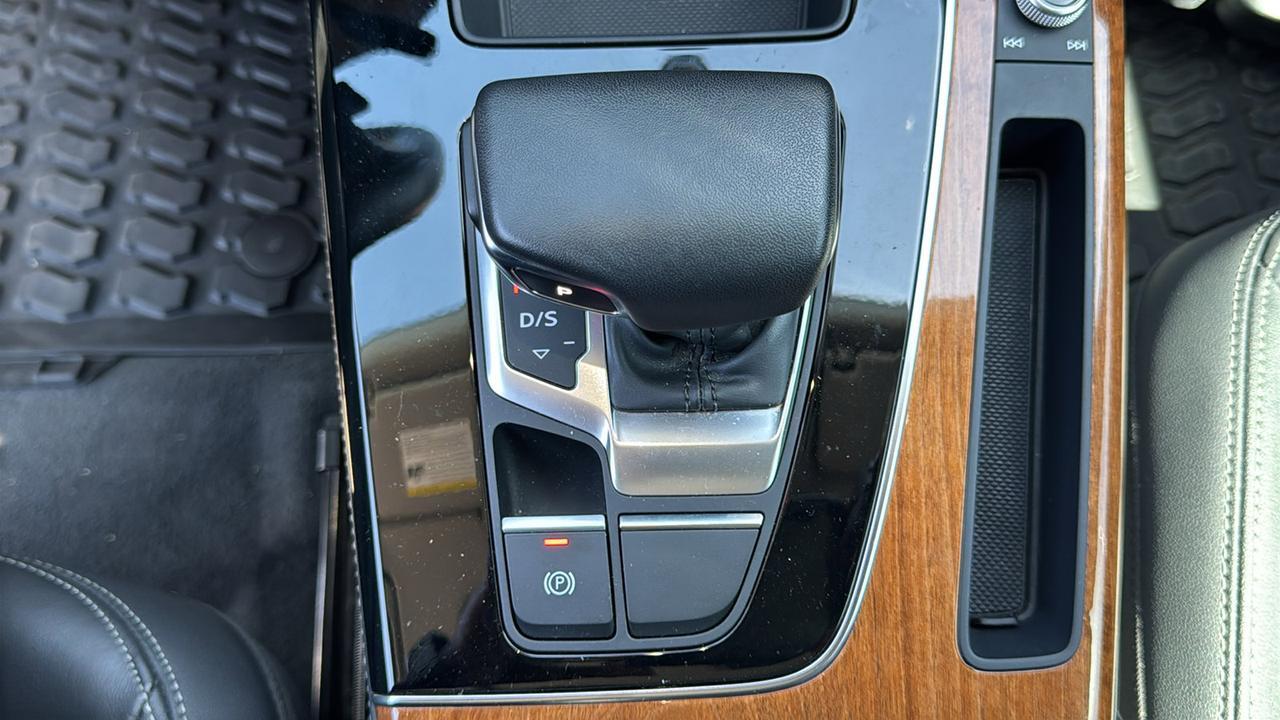 2023 Audi Q5 Premium Plus  Selma TX