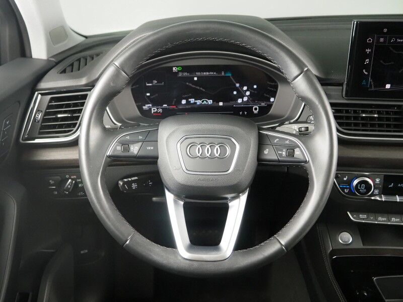 2023 Audi Q5 S line Premium Plus 45 TFSI Quattro *NAVIGATION, VIRTUAL COCKPIT, ADAPTIVE CRUISE, SAFETY ALERTS, 360 VIEW CAMERAS, COLOR TOUCHSCREEN, PANORAMA MOONROOF, LEATHER, CLIMATE SEATS, HEATED STEERING, ADVANCED KEY, BANG & OLUFSEN, APPLE CARPLAY Round Rock TX