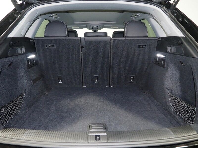 2023 Audi Q5 S line Premium Plus 45 TFSI Quattro *NAVIGATION, VIRTUAL COCKPIT, ADAPTIVE CRUISE, SAFETY ALERTS, 360 VIEW CAMERAS, COLOR TOUCHSCREEN, PANORAMA MOONROOF, LEATHER, CLIMATE SEATS, HEATED STEERING, ADVANCED KEY, BANG & OLUFSEN, APPLE CARPLAY Round Rock TX