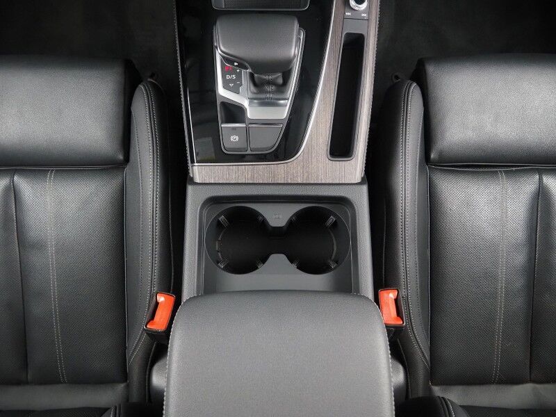 2023 Audi Q5 S line Premium Plus 45 TFSI Quattro *NAVIGATION, VIRTUAL COCKPIT, ADAPTIVE CRUISE, SAFETY ALERTS, 360 VIEW CAMERAS, COLOR TOUCHSCREEN, PANORAMA MOONROOF, LEATHER, CLIMATE SEATS, HEATED STEERING, ADVANCED KEY, BANG & OLUFSEN, APPLE CARPLAY Round Rock TX