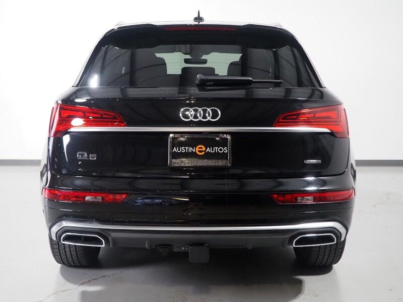 2023 Audi Q5 S line Premium Plus 45 TFSI Quattro *NAVIGATION, VIRTUAL COCKPIT, ADAPTIVE CRUISE, SAFETY ALERTS, 360 VIEW CAMERAS, COLOR TOUCHSCREEN, PANORAMA MOONROOF, LEATHER, CLIMATE SEATS, HEATED STEERING, ADVANCED KEY, BANG & OLUFSEN, APPLE CARPLAY Round Rock TX