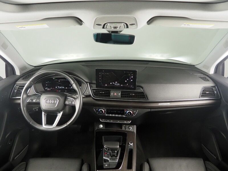 2023 Audi Q5 S line Premium Plus 45 TFSI Quattro *NAVIGATION, VIRTUAL COCKPIT, ADAPTIVE CRUISE, SAFETY ALERTS, 360 VIEW CAMERAS, COLOR TOUCHSCREEN, PANORAMA MOONROOF, LEATHER, CLIMATE SEATS, HEATED STEERING, ADVANCED KEY, BANG & OLUFSEN, APPLE CARPLAY Round Rock TX